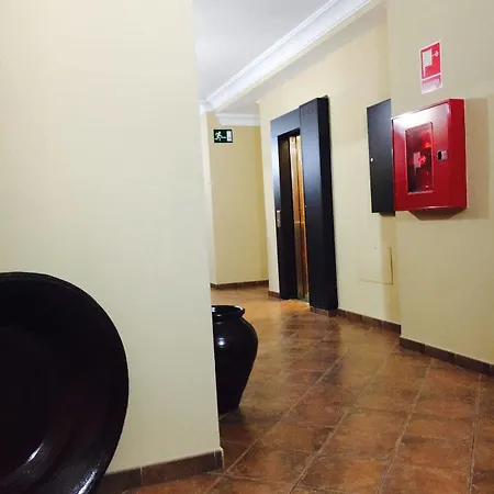 Pechi Pensionat Huévar
